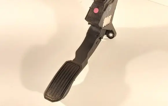 Toyota Verso Accelerator throttle pedal 7811002022
