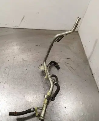 Toyota Yaris Engine coolant pipe/hose