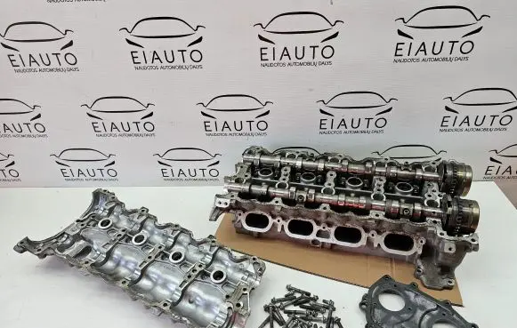 Mercedes-Benz GL X166 Engine head R2780163101 2780107903 1403609141