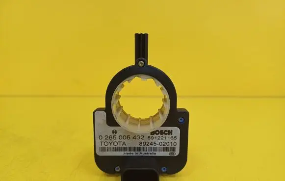 Toyota Avensis T250 Steering angle sensor 89245-02010 0265005432