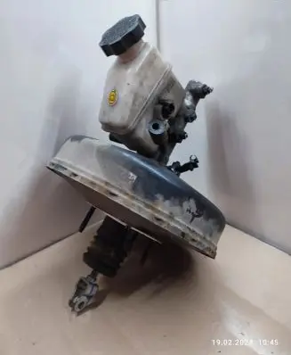 KIA Ceed Brake booster 585001H000