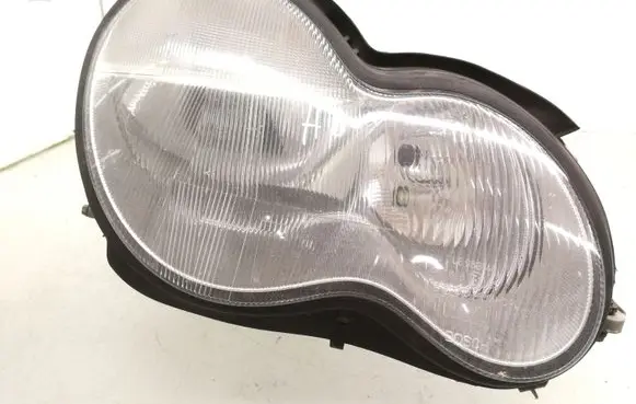 Mercedes-Benz C W203 Headlight/headlamp A2038200261 0301166202
