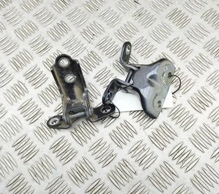 Rear door hinge set