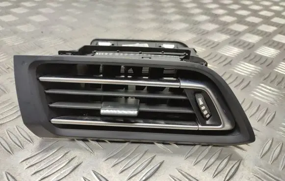 Peugeot 308 Dashboard side air vent grill/cover trim 96778765