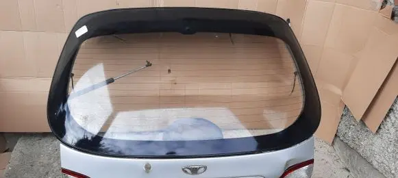 Chevrolet Lanos Front vent window/glass (coupe) 