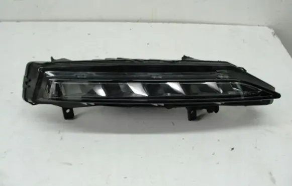 Skoda Superb B8 (3V) LED Daytime headlight 3V0941700B