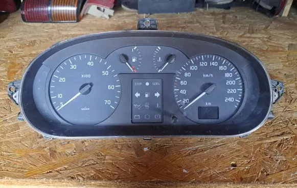 Renault Megane I Speedometer (instrument cluster) P7700427896 216506881 NS0067903N