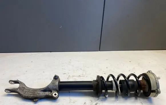 Audi A4 S4 B9 Front shock absorber/damper 8W0031AA 8W0413037