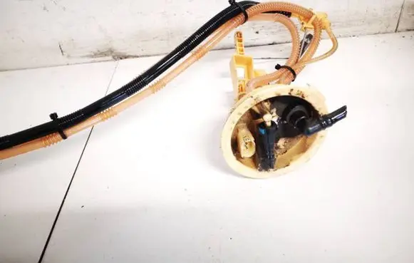 BMW 3 E90 E91 Fuel level sensor 09150801