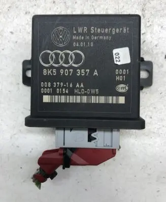 Audi A4 S4 B8 8K Light module LCM 8K5907357A 00837916AA