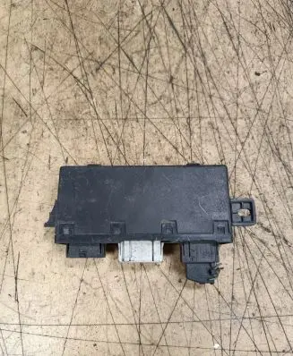 BMW 7 E38 Comfort/convenience module 61358352062 8352062 05071710