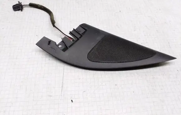 Volkswagen Golf IV Plastic wing mirror trim cover 1J0035411E 1J0837993B