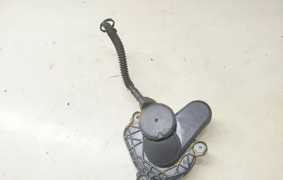 Mercedes-Benz GL X166 Breather valve A2780100431