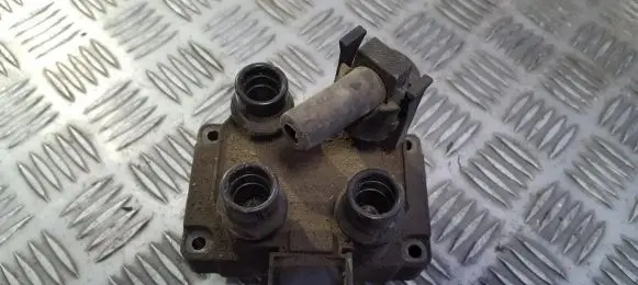 Ford Fiesta High voltage ignition coil 928f12029ca 928f-12029-ca