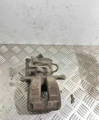 Volkswagen PASSAT B6 Rear brake caliper
