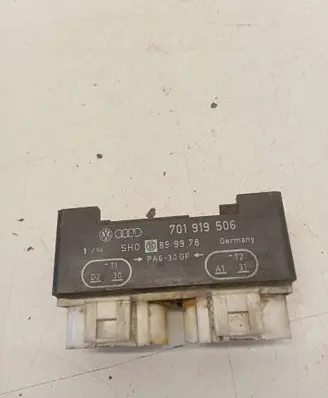 Volkswagen Transporter - Caravelle T4 Coolant fan relay 701919506 899978