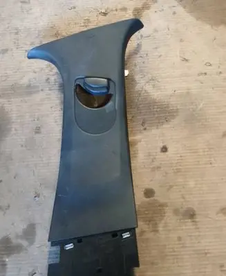 Renault Clio V (B) pillar trim (top) 304286 304289 769136437R