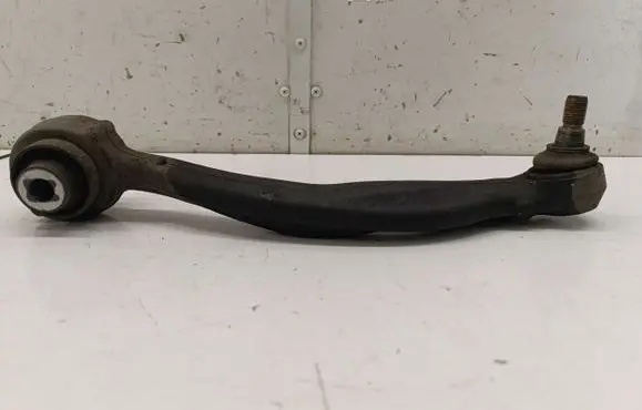Mercedes-Benz E C207 W207 Front lower control arm/wishbone