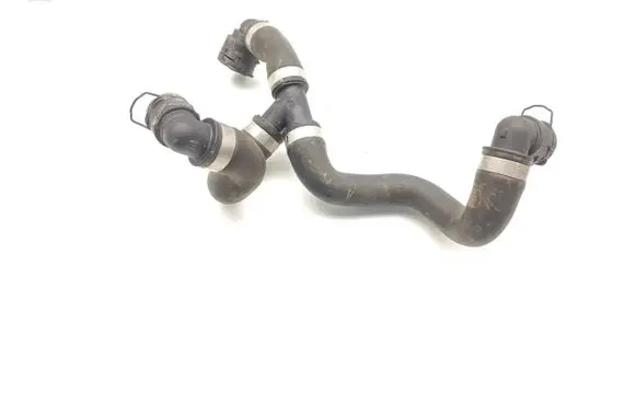 Mercedes-Benz E AMG W212 Engine coolant pipe/hose A2055013984