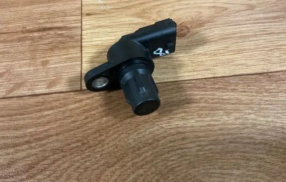 Volvo V70 Camshaft position sensor 0232103063 8658726 080207