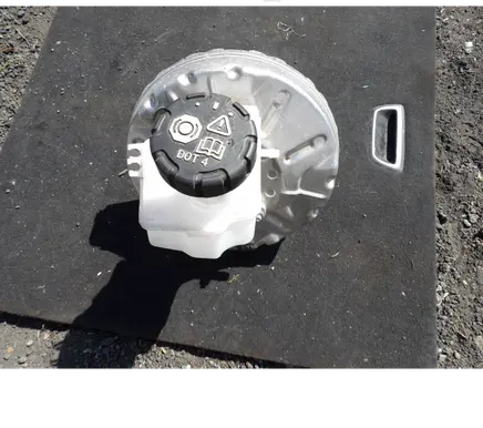 Renault Captur II Brake booster 472106191R 124231273