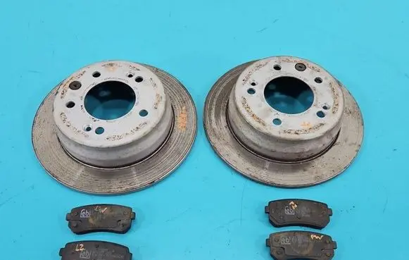 Hyundai i30 Brake discs and calipers set IMPRK1514224