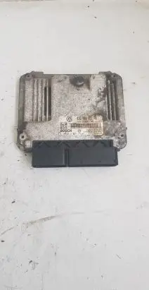 Volkswagen PASSAT B6 Engine control unit/module 03G906021AN 0281012085