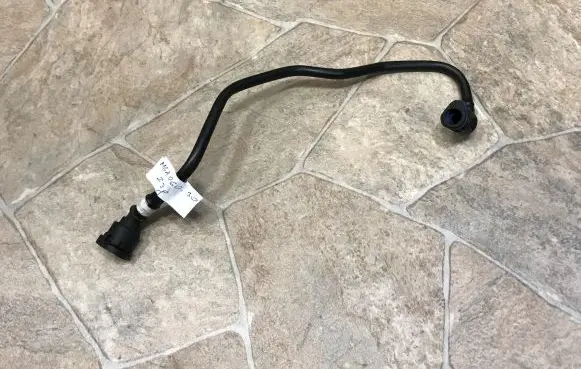 BMW 7 F01 F02 F03 F04 Engine coolant pipe/hose 7575434