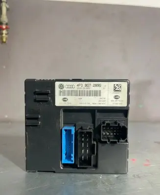 Audi A6 S6 C6 4F Light module LCM 4F0907289G 5DK00876224 4F0910289G