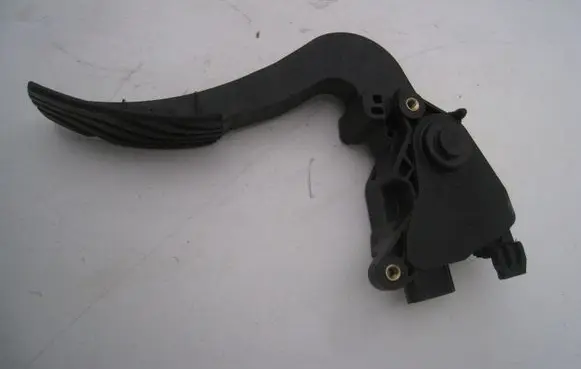 Renault Megane IV Accelerator throttle pedal 180020000R
