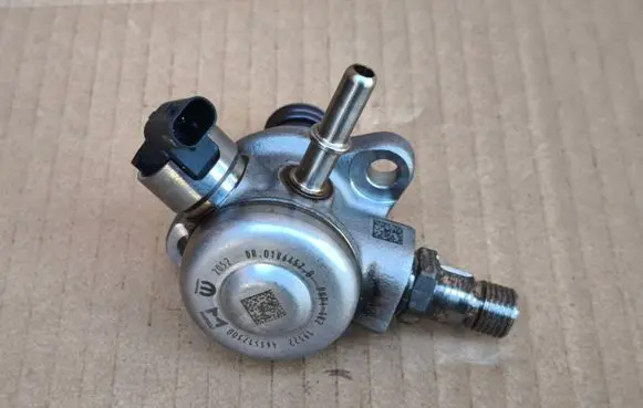 Jeep Compass Fuel injection high pressure pump 463517300