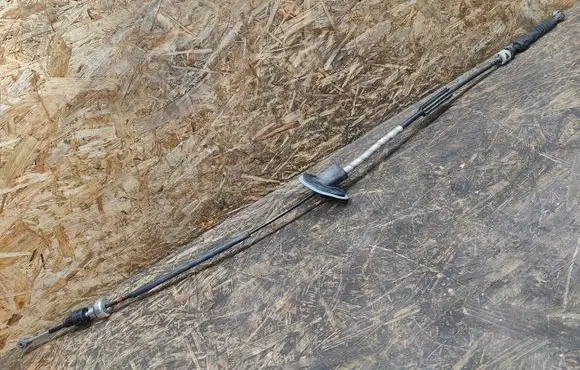 KIA Optima Gear shift cable linkage 467904C500