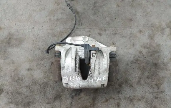 Mercedes-Benz E W211 Front brake caliper