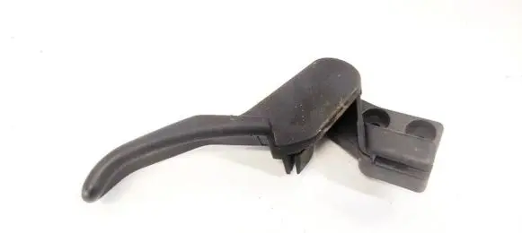 Volkswagen PASSAT B5 Engine bonnet (hood) release handle 3B1823533