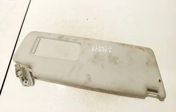Volkswagen Tiguan Sun visor