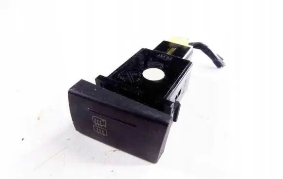 SsangYong Rexton Windscreen/window heater switch