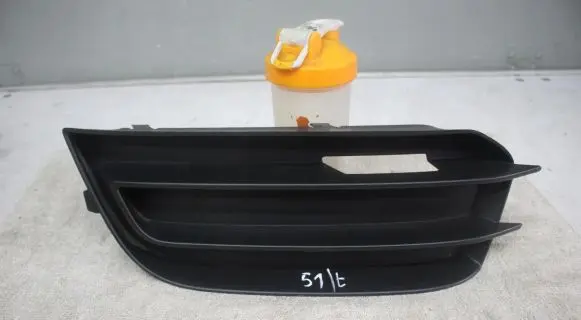 Audi A1 Front fog light trim/grill