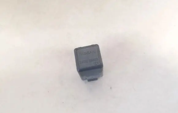 Nissan Primera Other relay 24330c9900