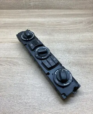 BMW 5 E60 E61 Climate control unit 9122396