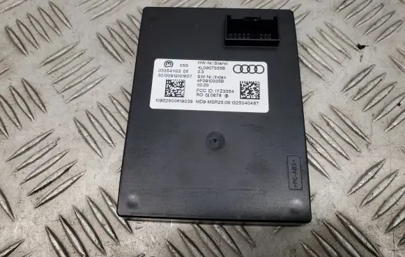 Audi Q7 4L Keyless (KESSY) go control unit/module 4L0907335B 4F0910335B