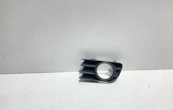 Renault Megane II Front grill 8200115117