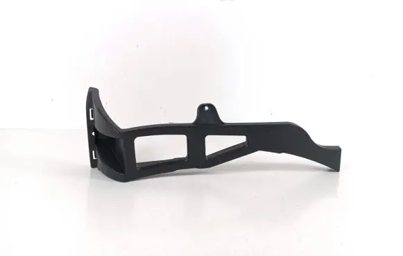 Mercedes-Benz CLA C117 X117 W117 Front bumper mounting bracket A1178850521