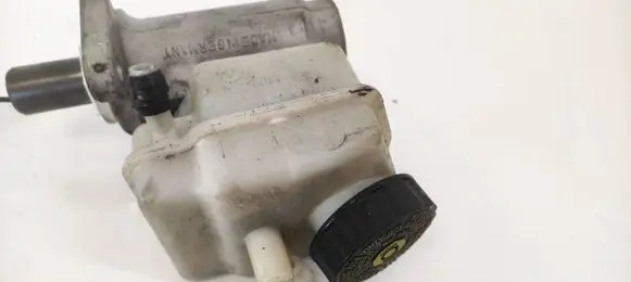 Mercedes-Benz A W168 Brake fluid reservoir A1684300302 320668682