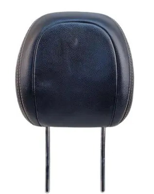 Citroen DS4 Front seat headrest