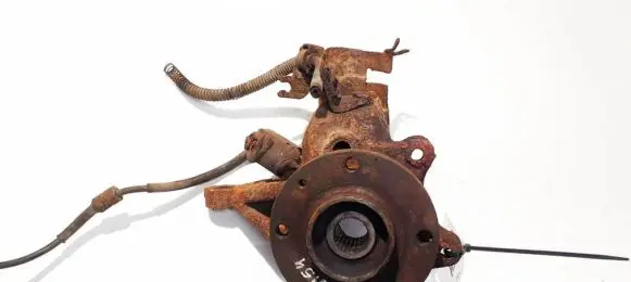 Citroen Xsara Picasso Front wheel hub