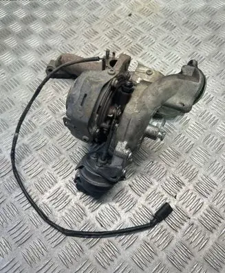 Volkswagen Touran II Turbo 03L253010F