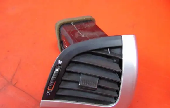 Peugeot 206+ Dashboard side air vent grill/cover trim 9683399780 PEUGEOT206PLUS