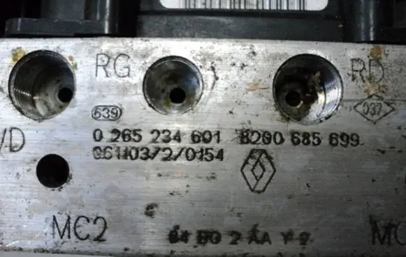 Renault Megane II ABS Pump 8200685699 0265234601 84802AA2