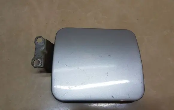Mitsubishi L200 Fuel tank cap