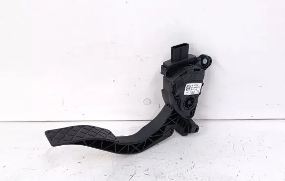 Audi A6 S6 C7 4G Accelerator throttle pedal 8K1723523A 6PV00950521
